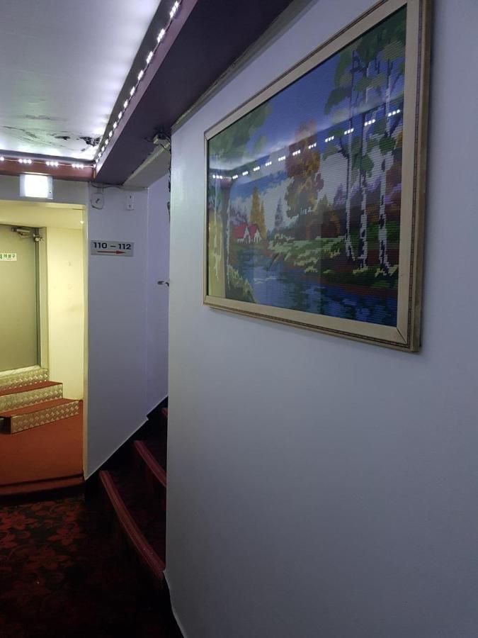 Shinsegae Hostel